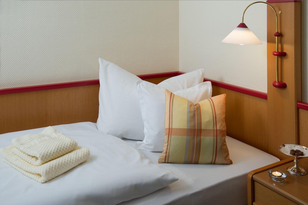 Hotel Riedenburg Bad Fussing Phòng bức ảnh